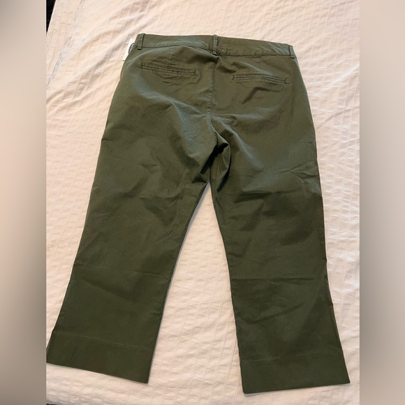 Old Navy pixie mis rise cropped dress pants - Picture 5 of 5